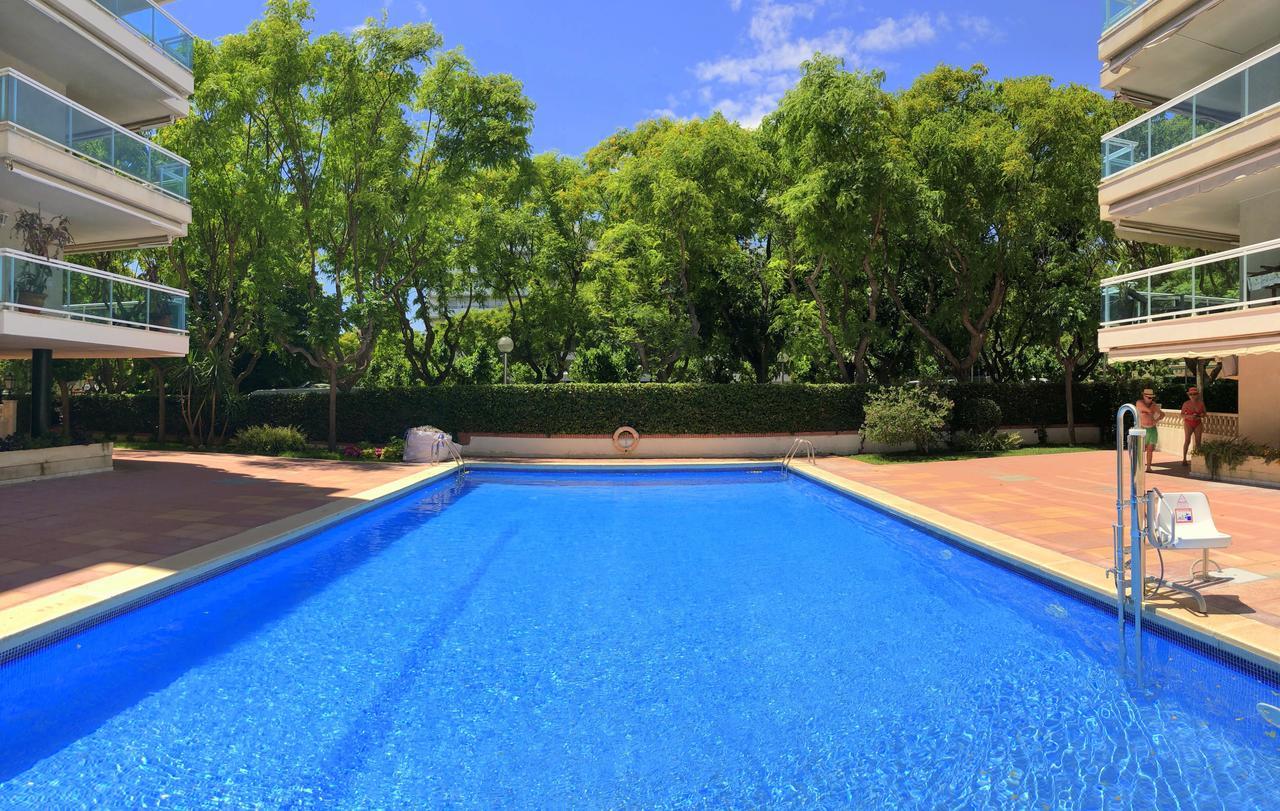 Rentalmar Aventura Salou Exterior photo
